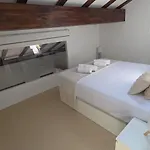 Duplex Con Vistas A Santa Maria Apartment